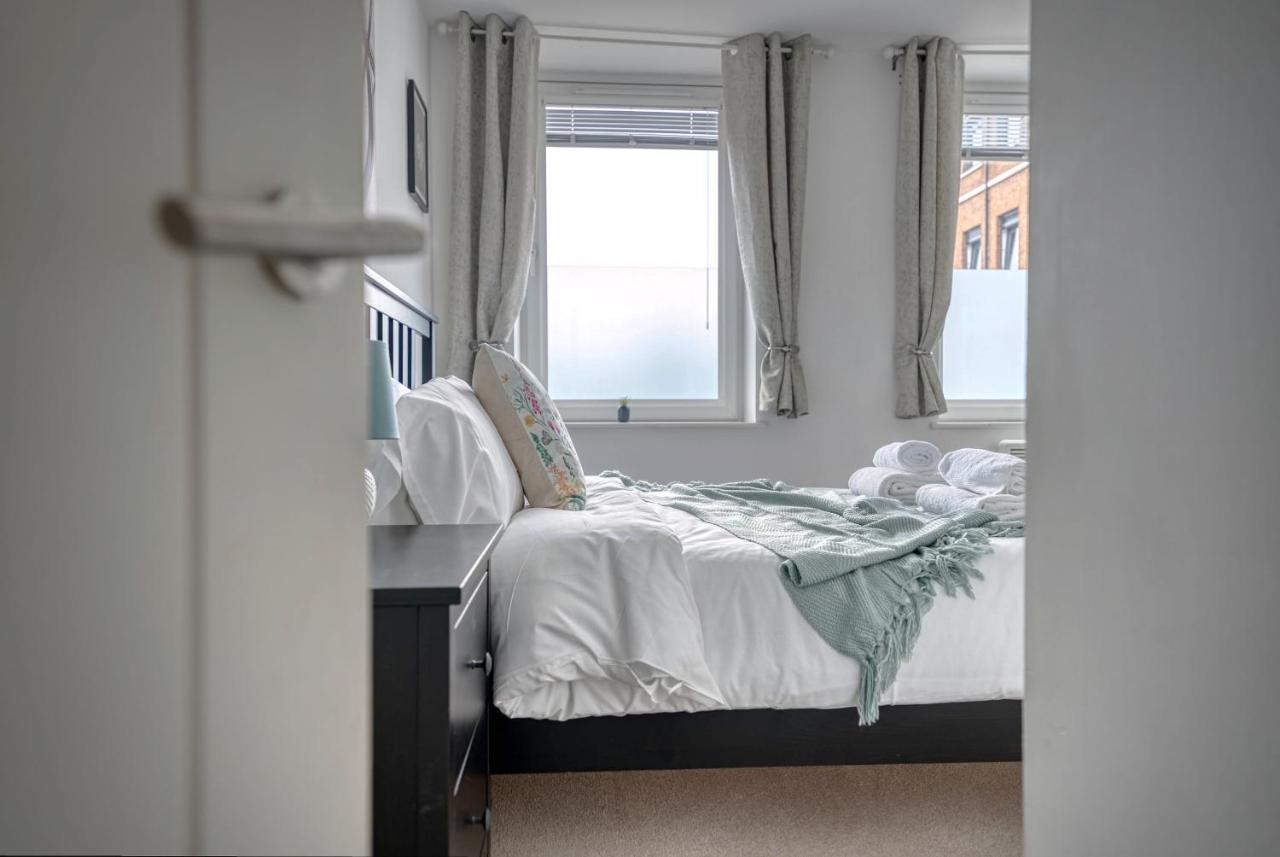 The Post House Two By Fortuna Property Γκλόστερ Εξωτερικό φωτογραφία